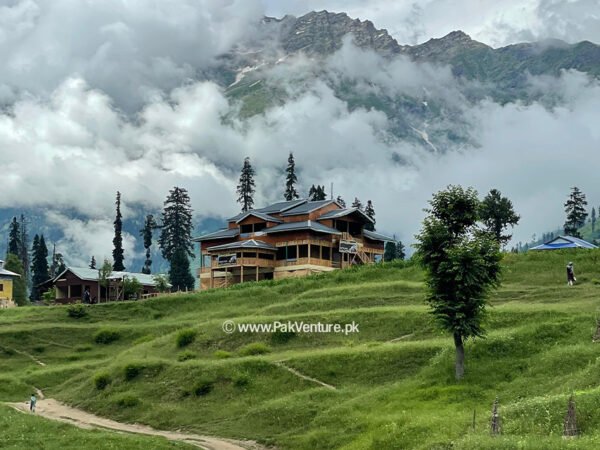 ✨ Neelum Valley Tour (4 Days / 3 Nights)